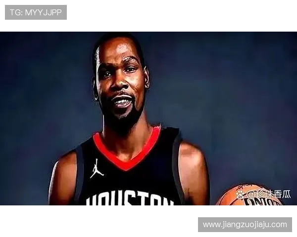 克林特卡佩拉如何在NBA赛场上展现自己的全能实力与领导魅力